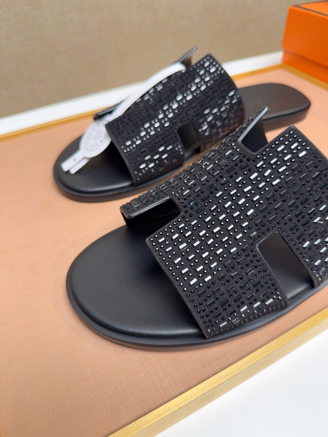 Hermès Black Textured H Slide Sandals - Beige Outsole